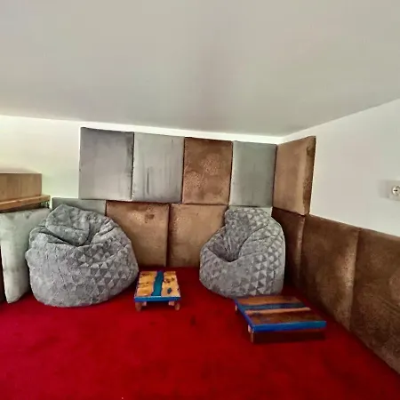 Studio Loft